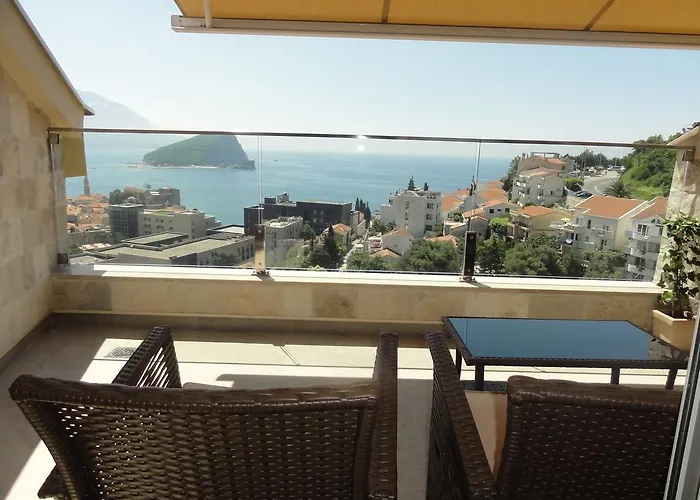The Old Town Viewpoint Apartments
